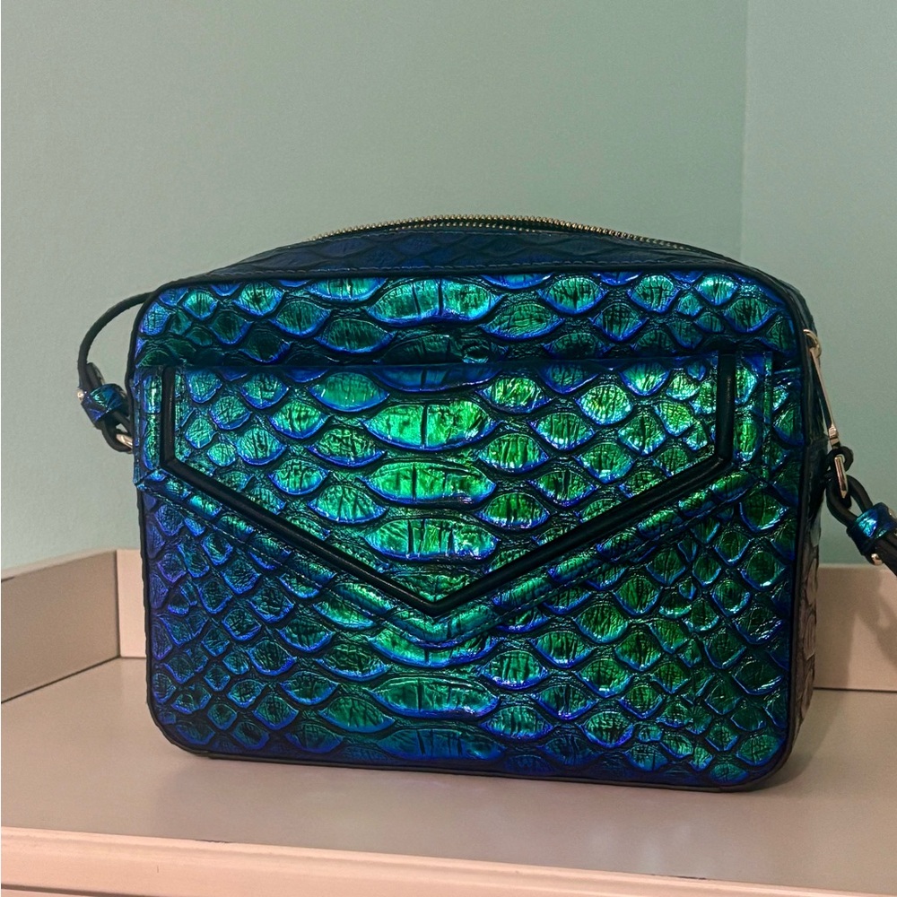 Brahmin Shea in Emerald Lulia